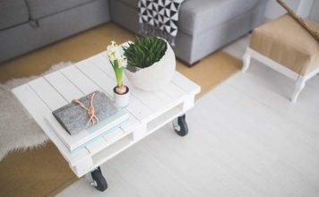 Stoliki do salonu w stylu skandynawskim. Jak wybrać nowoczesną ławę?